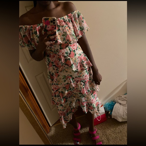 WAYF Off Shoulder Floral Ruffle Midi Dress Size M - Picture 2 of 8